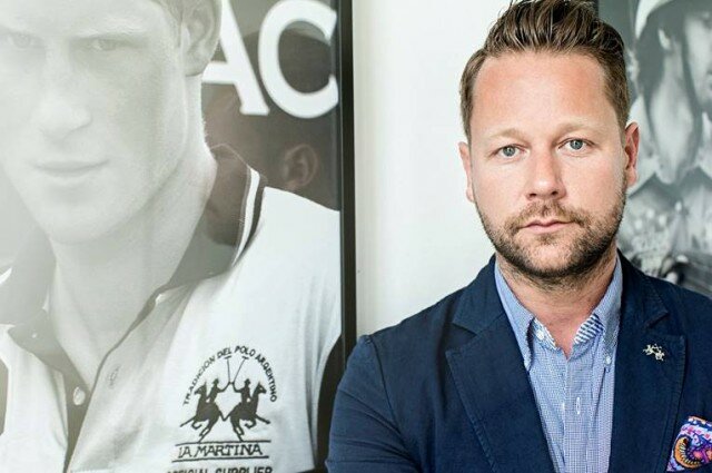 Bastian Ammelounx, Chef der LM Deutschland GmbH, ist zufrieden wie sich La Martina im deutschsprachigen Raum entwickelt Bastian Ammelounx, Chef der LM Deutschland GmbH, ist zufrieden wie sich La Martina im deutschsprachigen Raum entwickelt