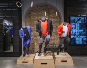 Adidas spurtet Nike hinterher und auch wenn der US-Konkurrent umsatzmäßig noch weit vorne liegt, gibt es Tendenzen dass Adidas aufholen könnte