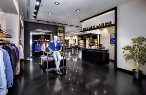 Baldessarini_Store innen