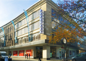 Das ehemalige Karstadt-Haus in Bottrop wird komplett neu entwickelt. Moses-Sauer wird Ankermieter