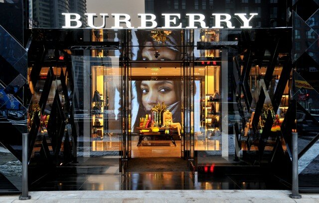 Burberry Flagship Store Sparkle Roll, Beijing_2 Burberry Flagship Store Sparkle Roll, Beijing_2