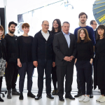 Dr. Uwe Mazura, Hauptgeschäftsführer Gesamtverband textil+mode (4.v.r.), und Joachim Schirrmacher, Director SDBI (4.v.l.), beim Shooting für den European Fashion Award FASH 2016 Dr. Uwe Mazura, Hauptgeschäftsführer Gesamtverband textil+mode (4.v.r.), und Joachim Schirrmacher, Director SDBI (4.v.l.), beim Shooting für den European Fashion Award FASH 2016