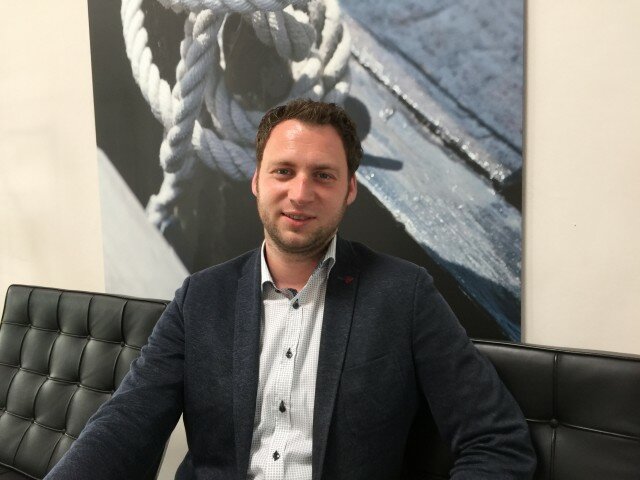 Roy Robson baut Wholesale-Geschäft auf